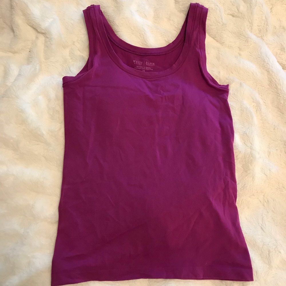 WHBM Essential Seamless Tank in Fuschia